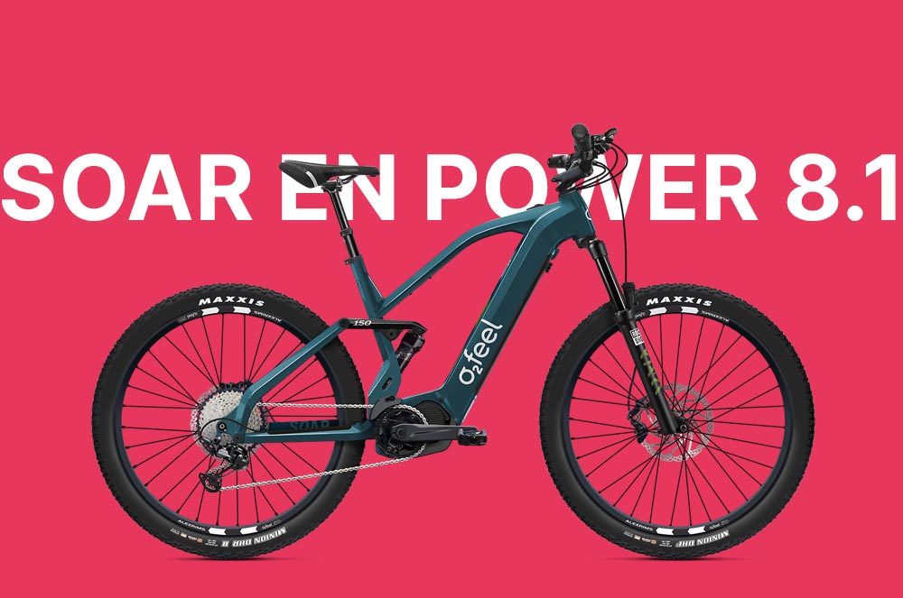 Vélo Soar EN Power 8.1 sur un fond rose
